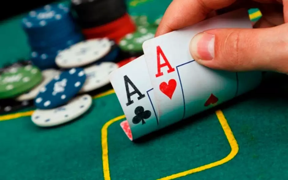 Poker e Felicidade: O Papel do Poker na Busca pela Felicidade e Satisfação Pessoal