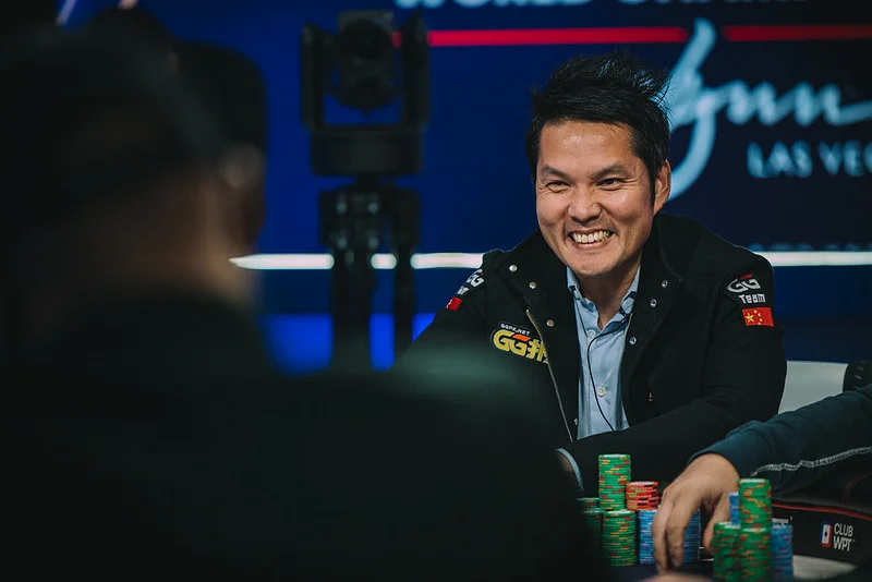 Ren Lin lidera no Dia 1 do $10.000 Razz Championship da WSOP