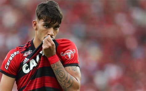Paqueta quer voltar para o Flamengo após acusações na Inglaterra. Imagem: Gazeta do Urubu